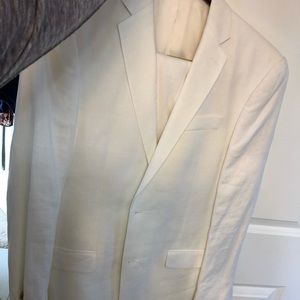 Men’s White Linen Suit